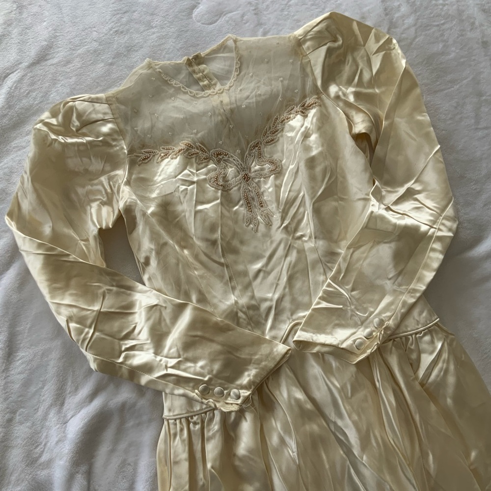 Vintage wedding dress - Picture 4 of 7